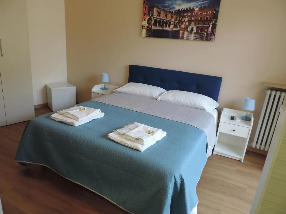 Sciesa Guest House Verona Italien