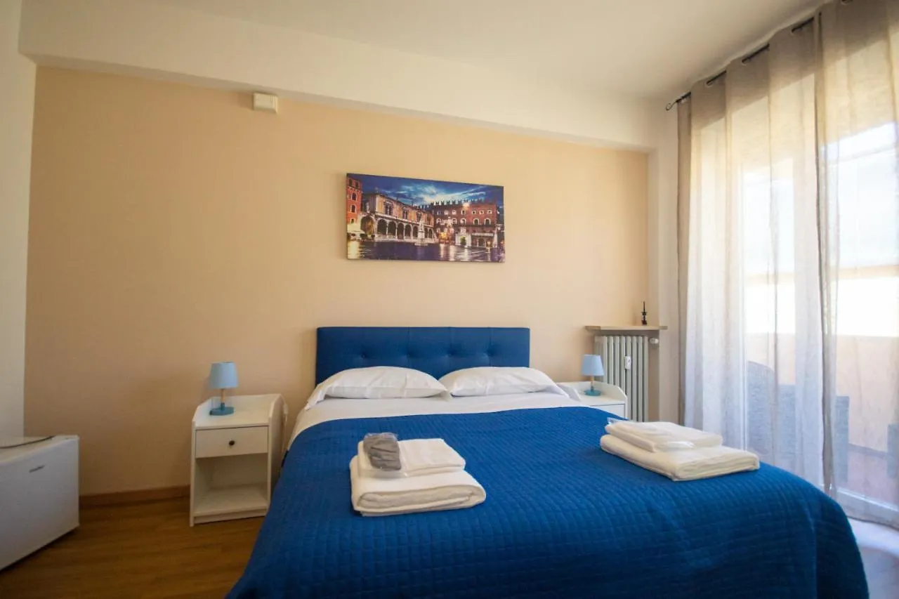 Sciesa Guest House Verona